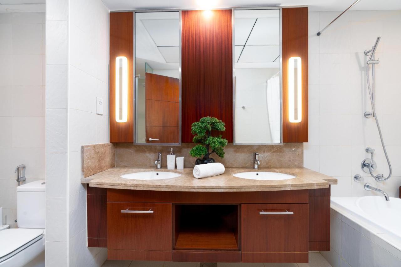 Ultimate Stay / 4 Beds / Burj Khalifa View Ντουμπάι Εξωτερικό φωτογραφία