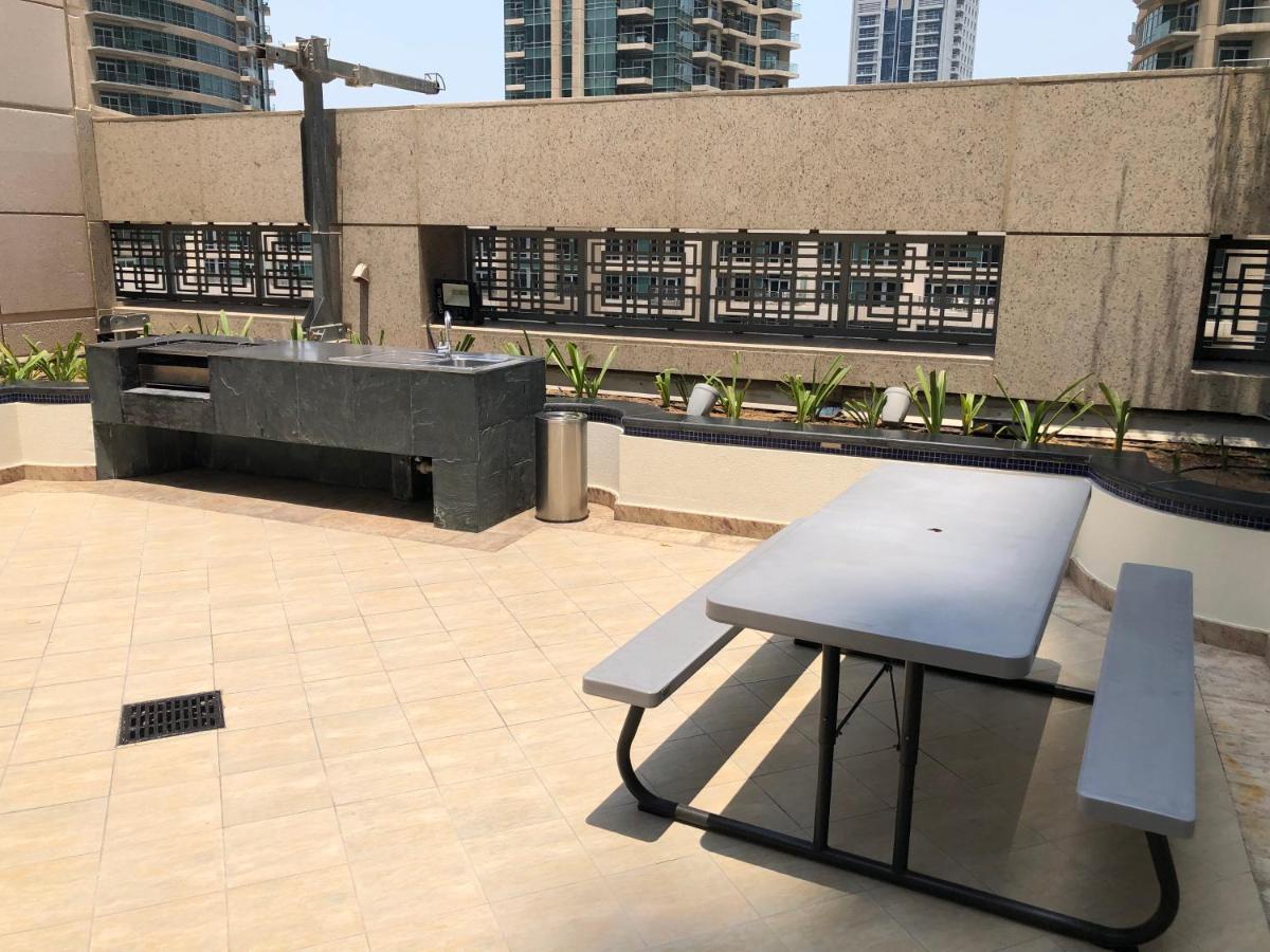 Ultimate Stay / 4 Beds / Burj Khalifa View Ντουμπάι Εξωτερικό φωτογραφία