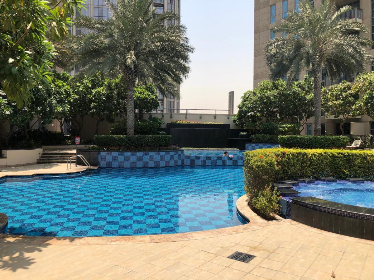 Ultimate Stay / 4 Beds / Burj Khalifa View Ντουμπάι Εξωτερικό φωτογραφία
